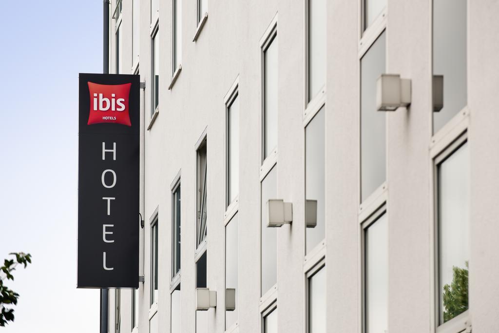 Ibis Hotel Muenchen Garching Garching bei München Exterior photo